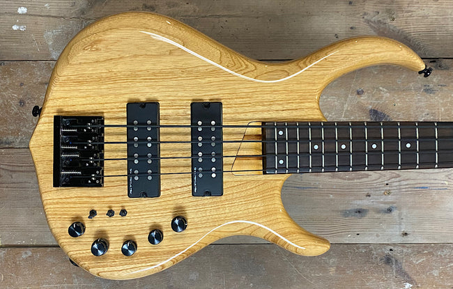 Sire V2 M5 (Pre-Owned)