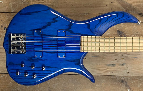 F Bass BN4 – The Bass Gallery