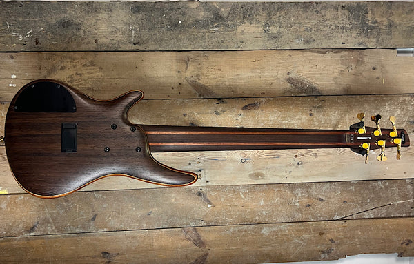 Ibanez SR5006 Prestige – The Bass Gallery