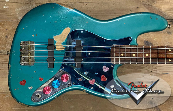 8766E073-1F00-4EDD-9F5F-