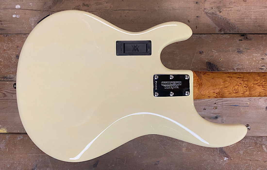 Ernie Ball Music Man 30th Anniversary StingRay5 (NAMM Bass)