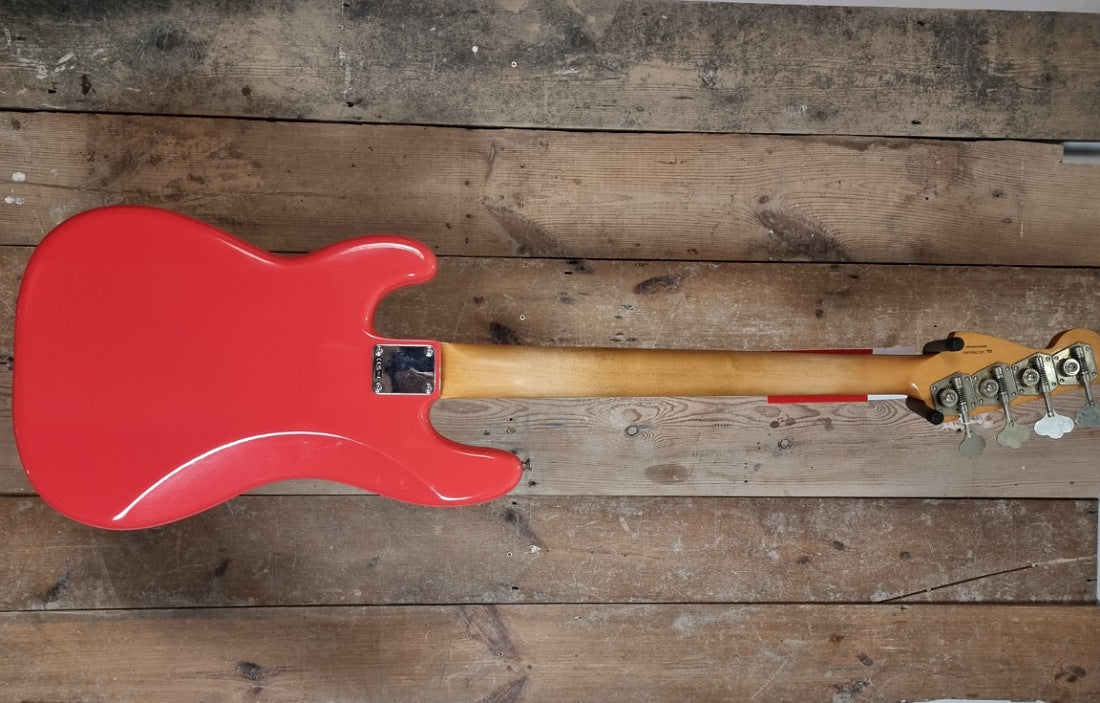 Fender Limited Edition Vintera II 60s Precision