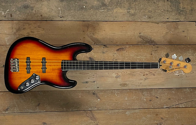 Squier Fretless Jaco Copy