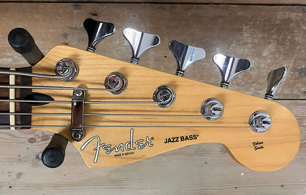 Fender standard jazz bass v MIM Fender 60th Anniversary Standard
