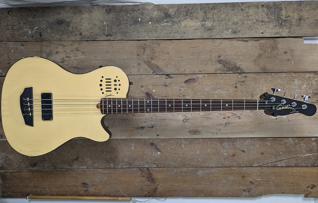 Godin A4 Ultra