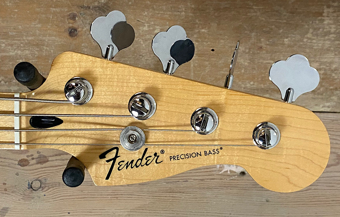 Fender Precision MIM