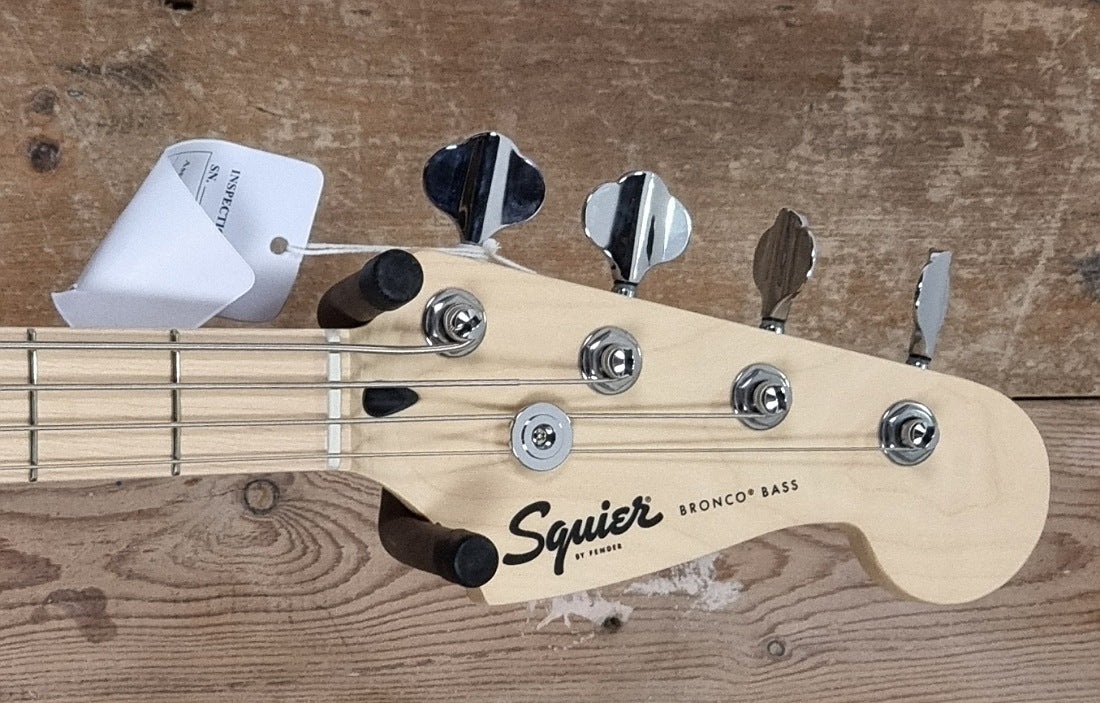 Squier Bronco Bass