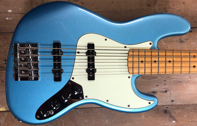 Fender Player Plus 5-String Jazz Bass V in Opal Spark Blue