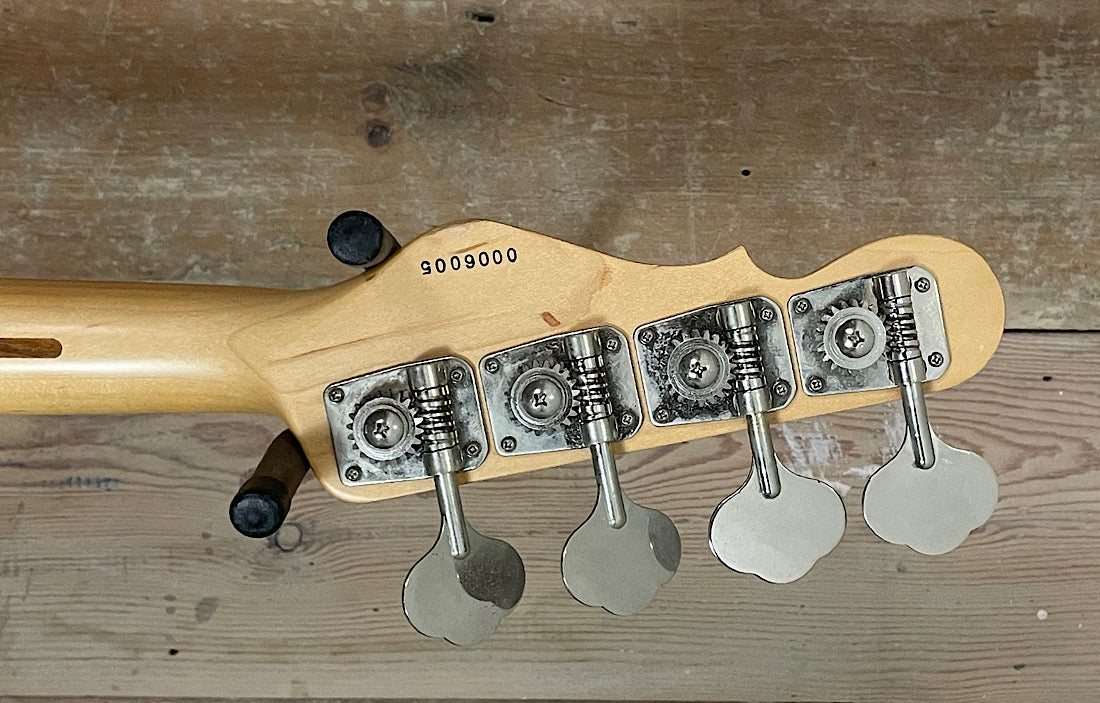 G&L ASAT Bass