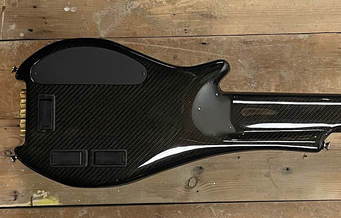 Status Streamline Fretless V