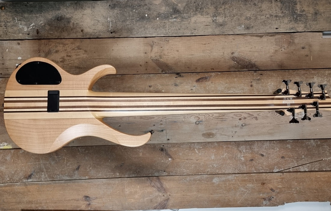 Ibanez BTB7