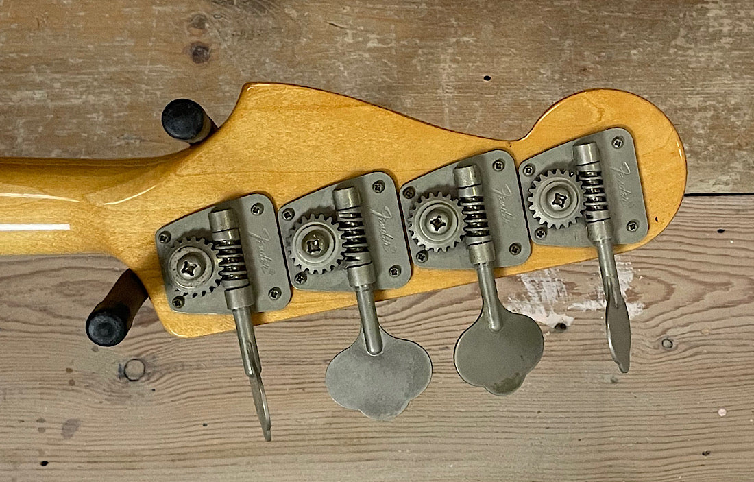 Fender Jazz 1974