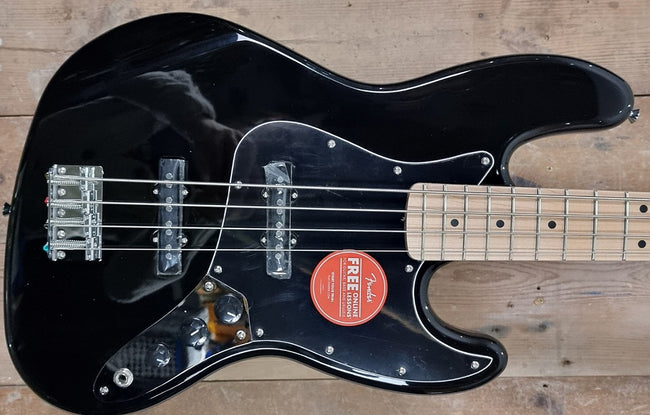 Squier Affinity Jazz Black