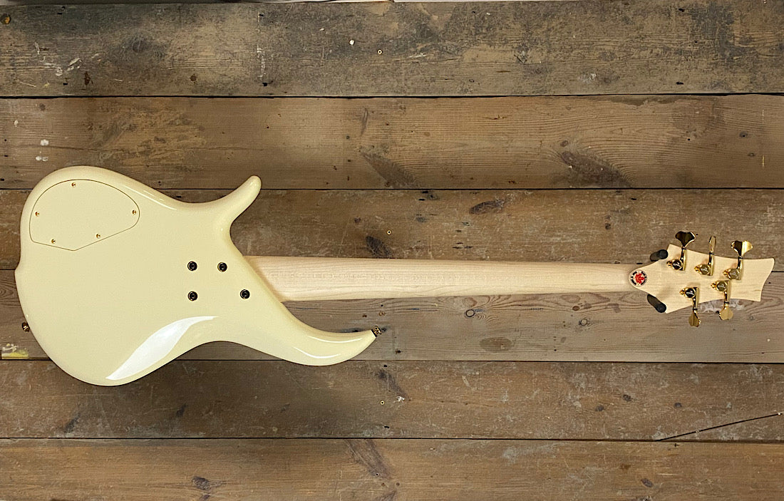 F-Bass BN5 Olympic White