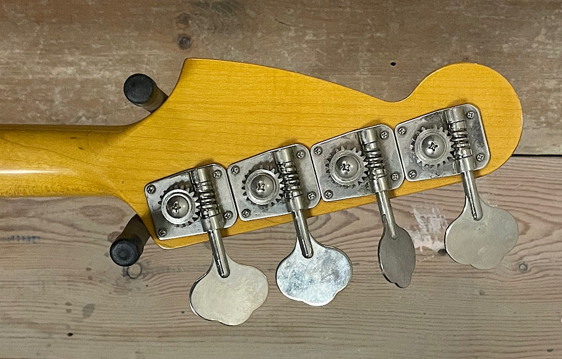 Fender Mustang CIJ (Pre-Owned)