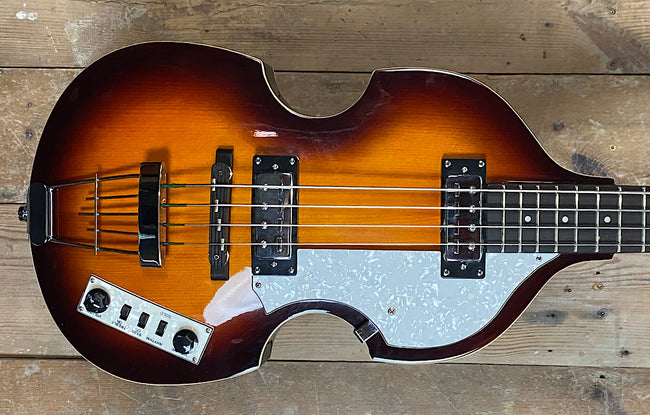 Hofner B Bass Hi Series