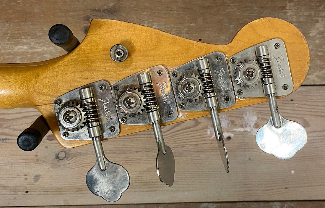 Fender Jazz 1968 Refin