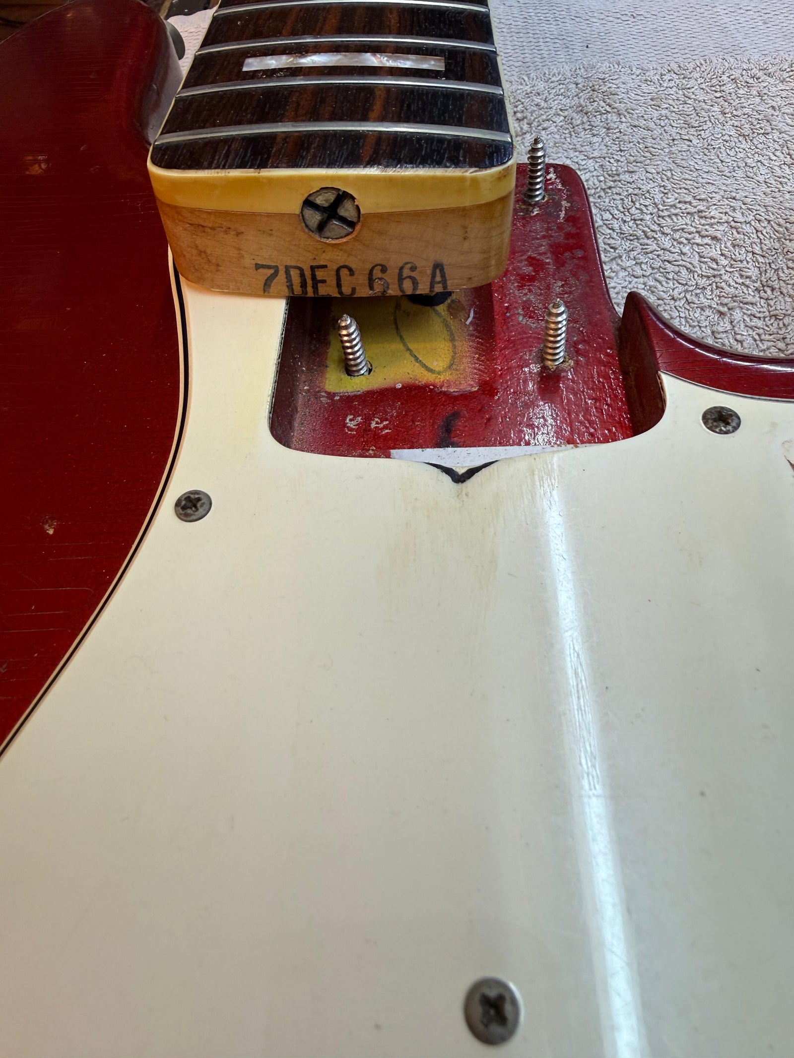 Fender Jazz 1966 Candy Apple Red