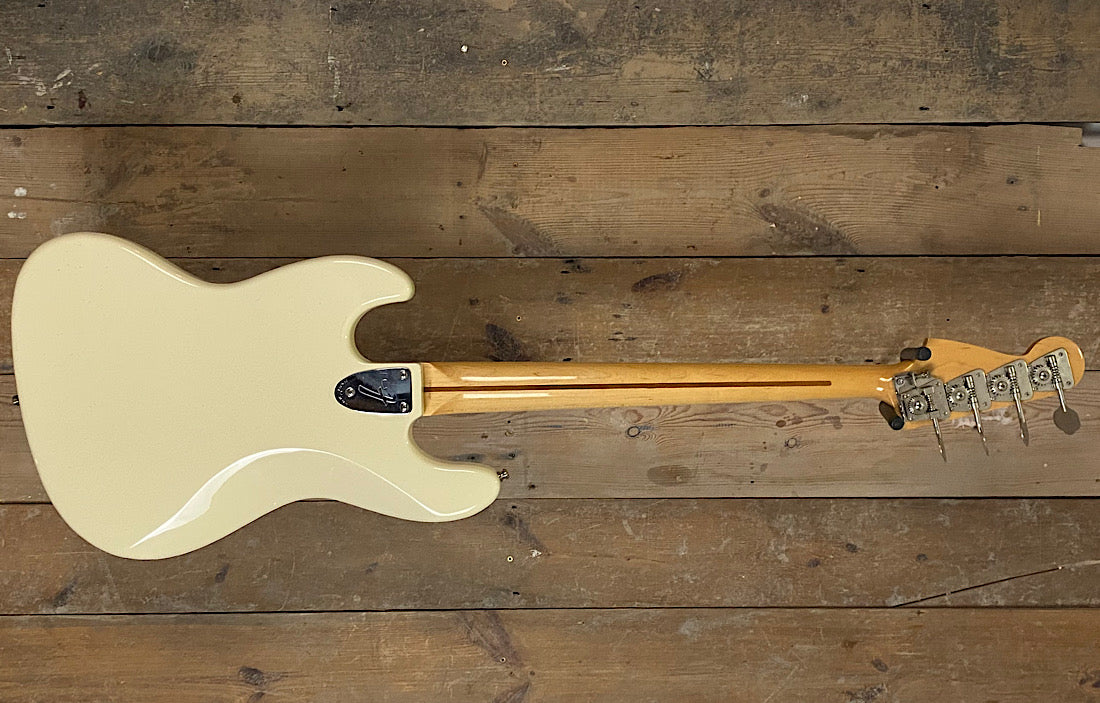 Fender Jazz CIJ