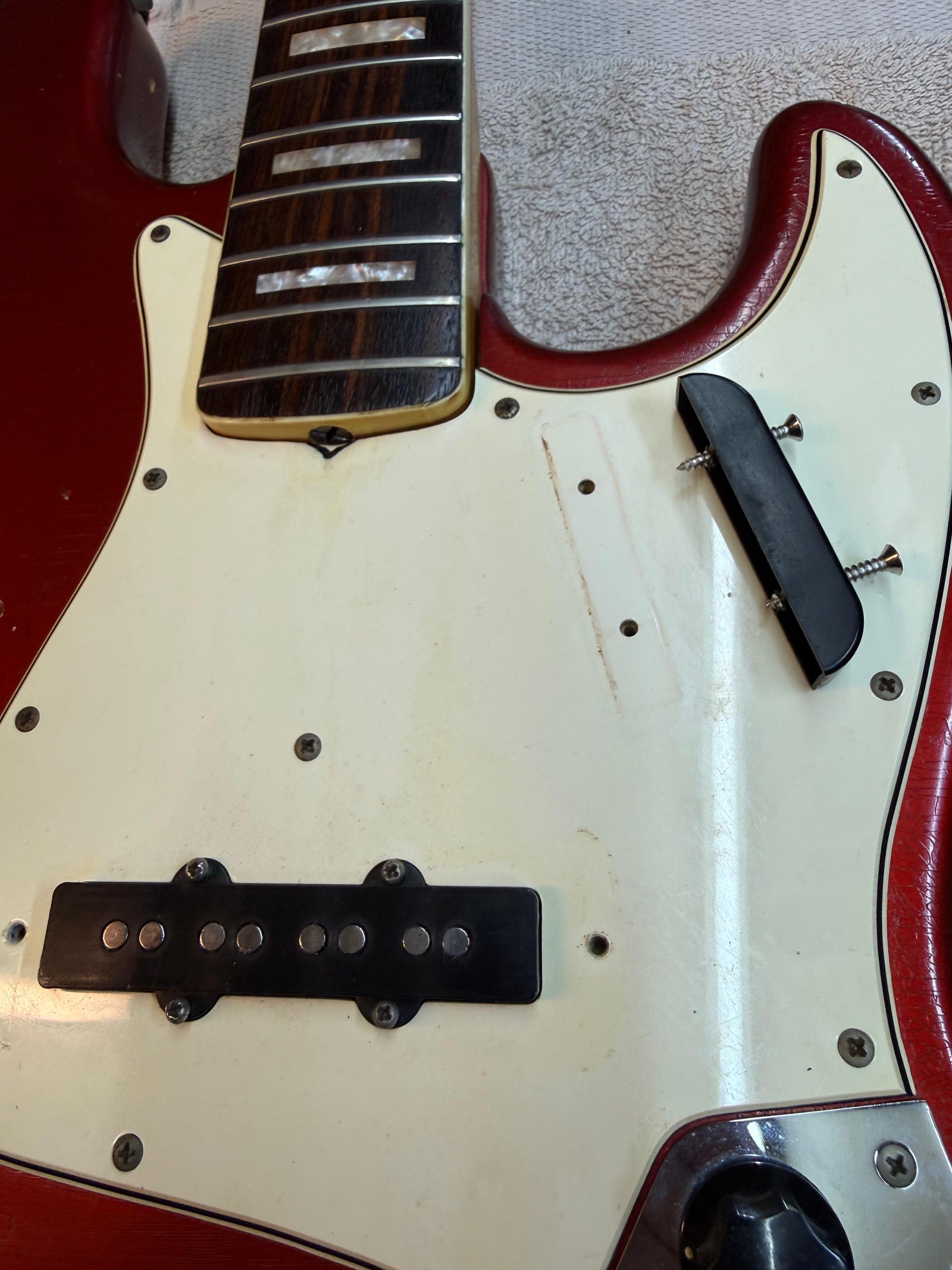 Fender Jazz 1966 Candy Apple Red