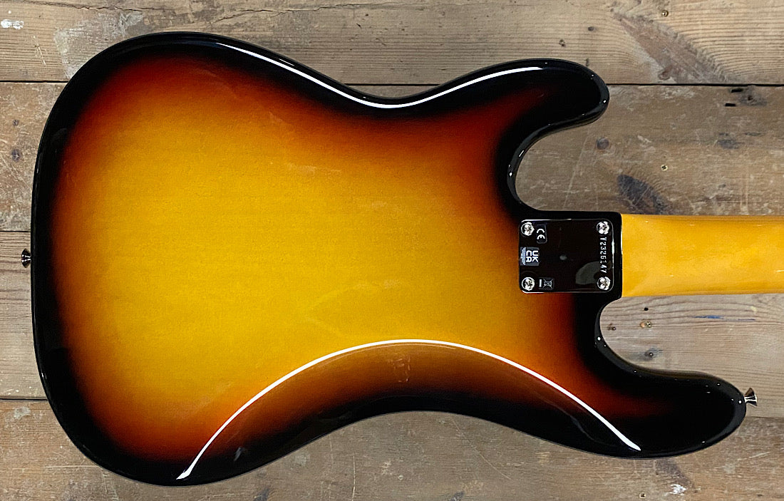 Fender American Vintage II Precision