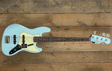 Fender Vintera® III Early '60s Jazz Bass