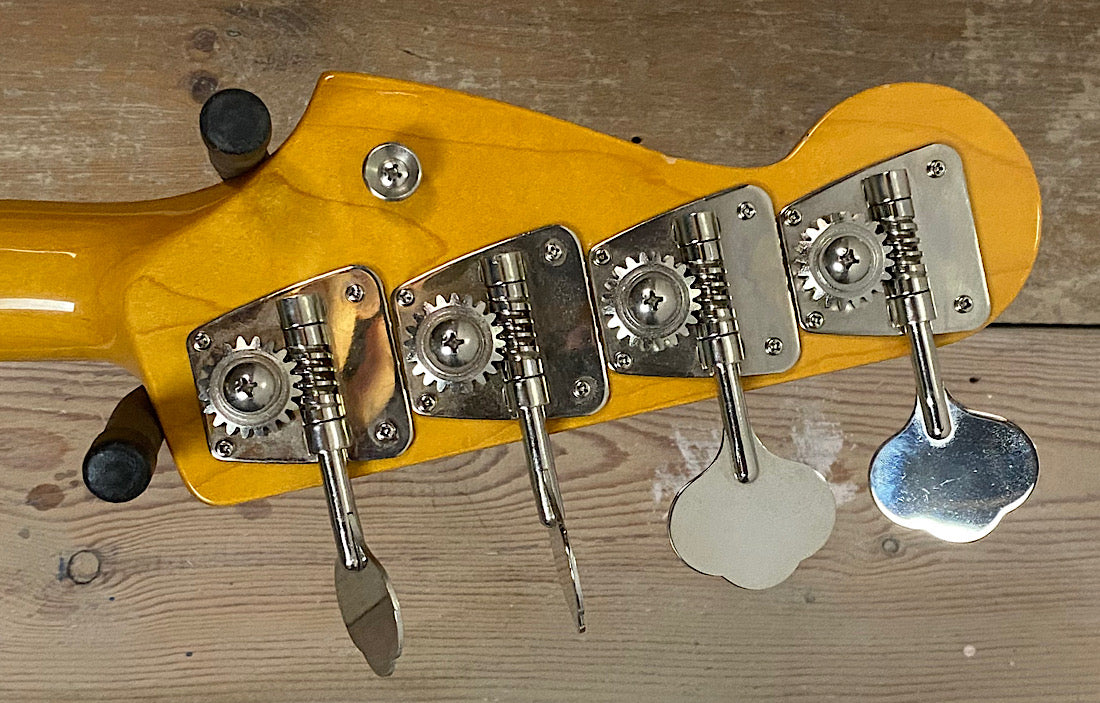Fender Jazz CIJ 2004/05