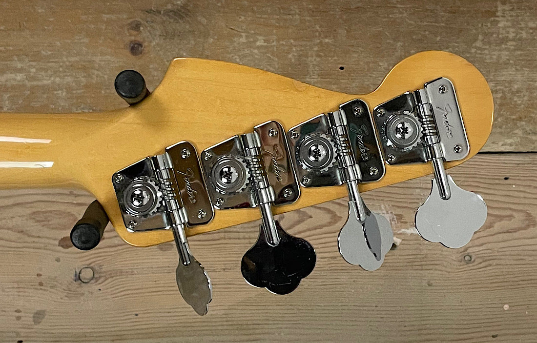 Fender P 78 Moka