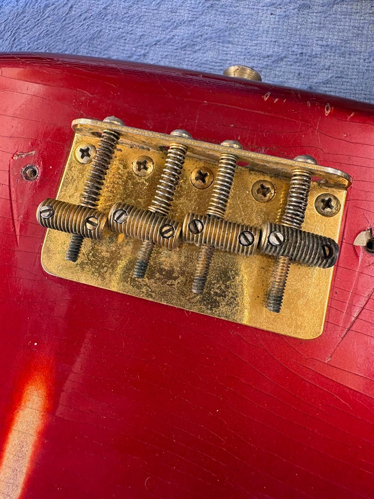 Fender Precision 1965 Candy Apple Red