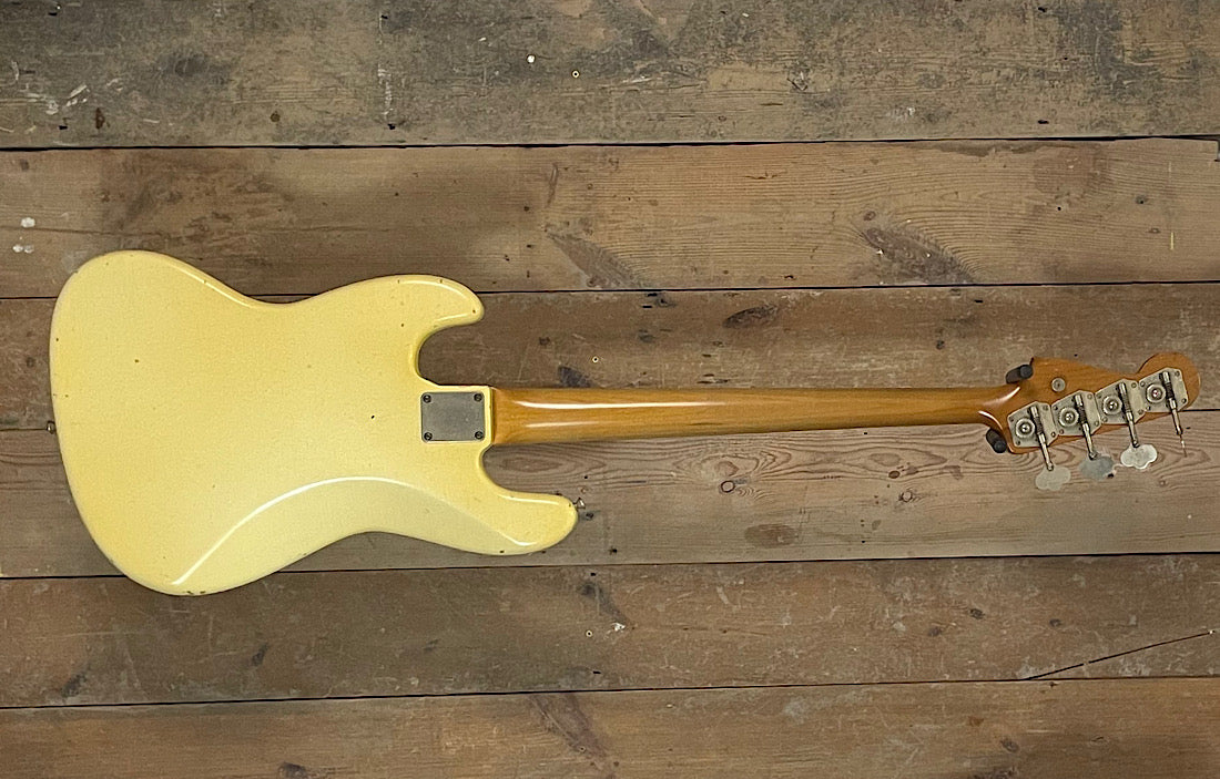 Bravewood Fender Jazz 60's Style