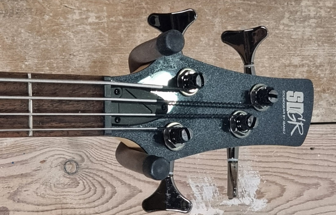 Ibanez SR300E