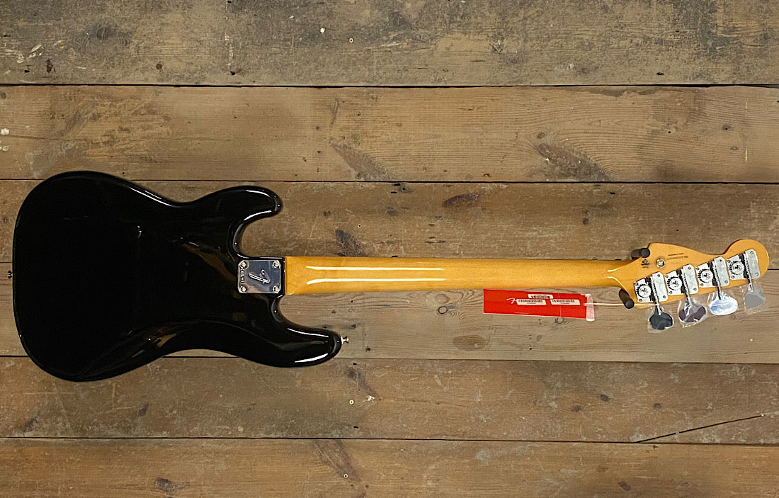 Fender Vintera® III Late '60s Precision Bass