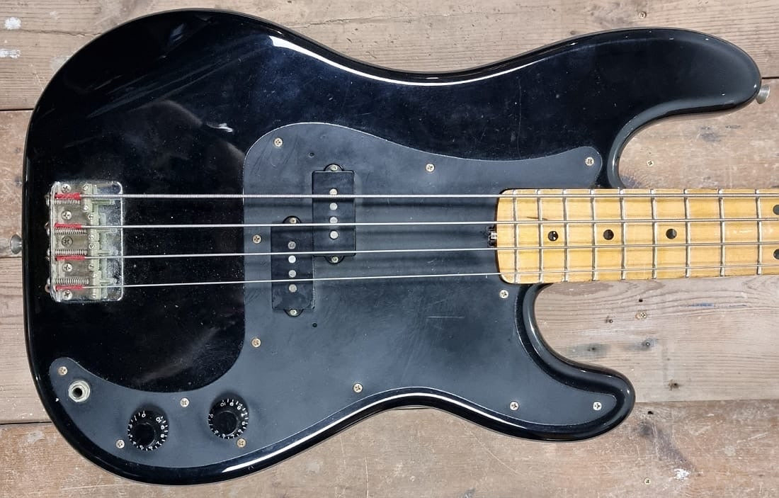 Squier JV Precision Bass