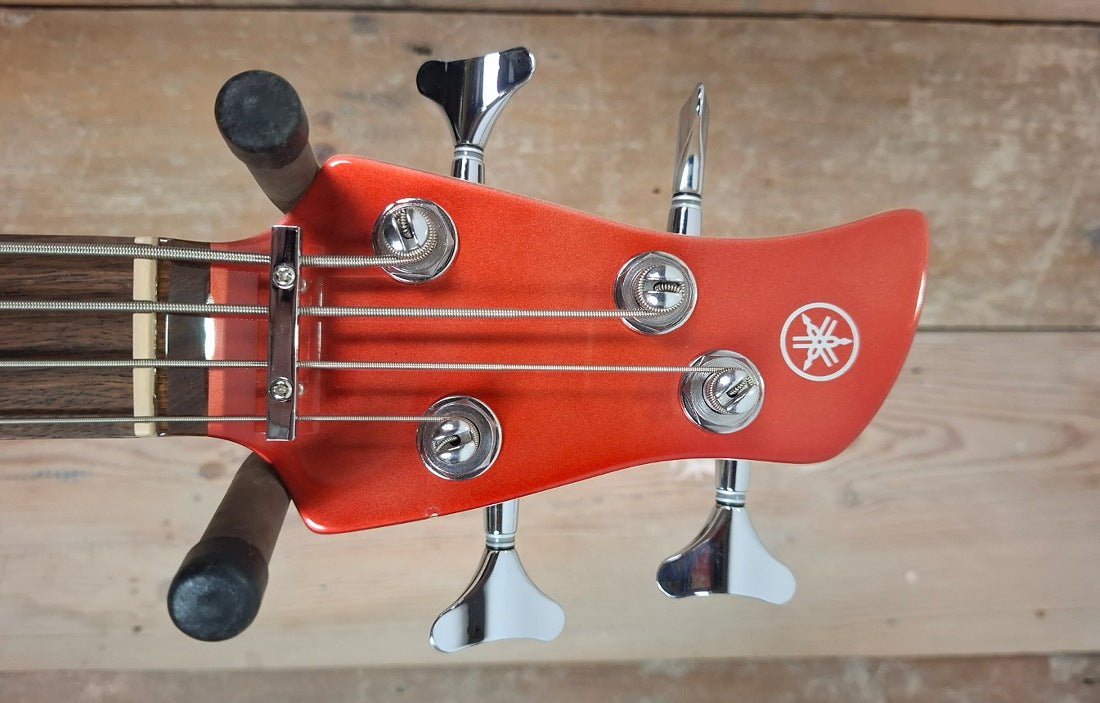 Yamaha TRBX204