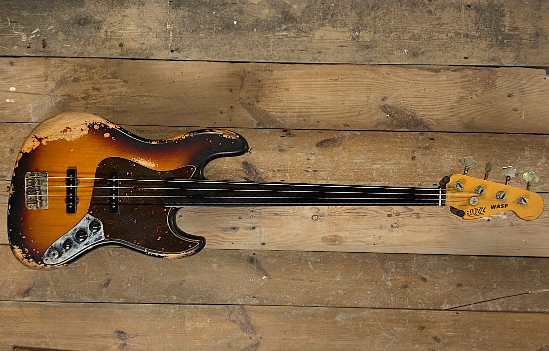 Buzz Wasp (Pre-Owned)