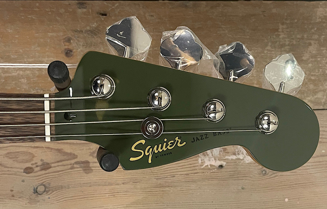 Squier  Limited Edition Classic Vibe™ '60s Jazz Bass® Olive