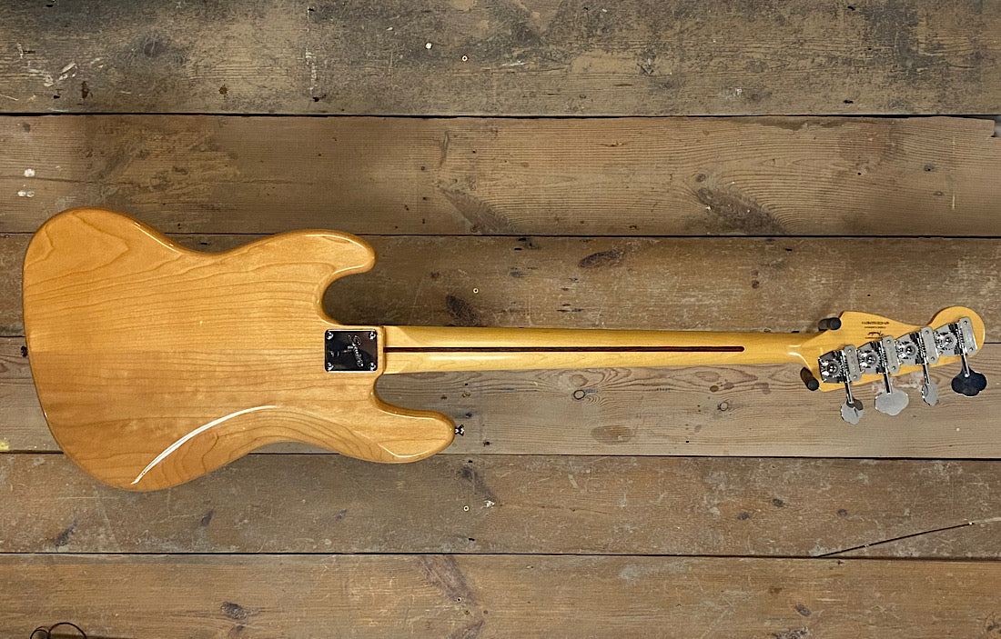 Squier Vintage Modified Jazz