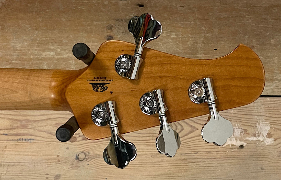 Ernie Ball Music Man StingRay 4-H