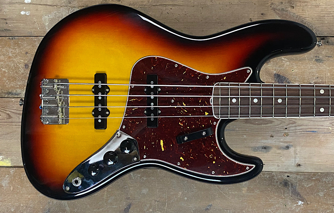Fender Jazz American Vintage II (Pre-Owned)