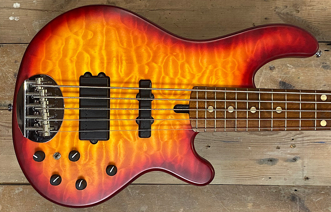 Lakland 55-02 DLX Sunburst