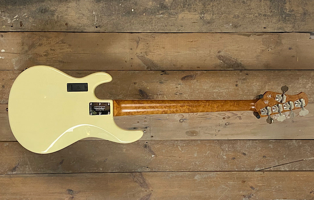 Ernie Ball Music Man 30th Anniversary StingRay5 (NAMM Bass)