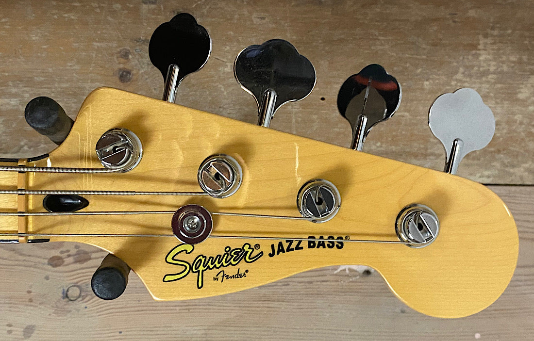 Squier Vintage Modified Jazz