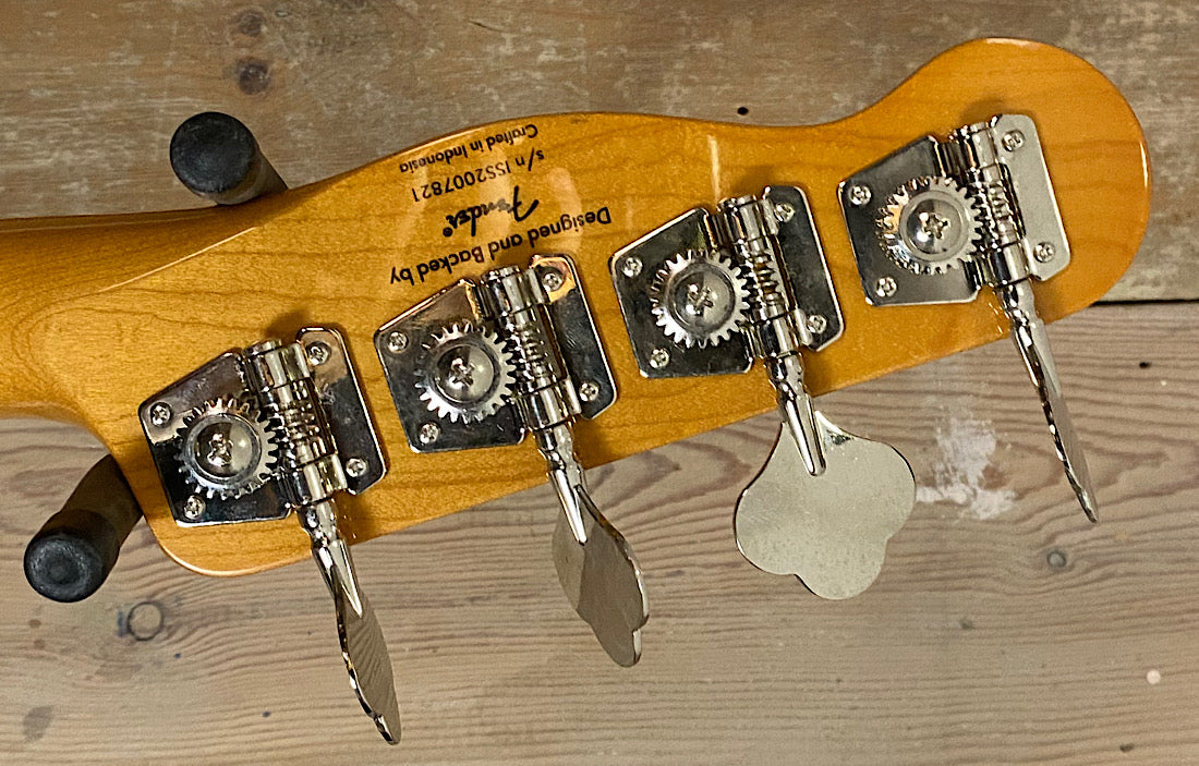 Squier Telecaster Bass