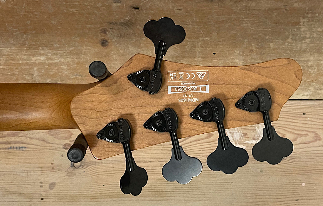 Ibanez MDM1605