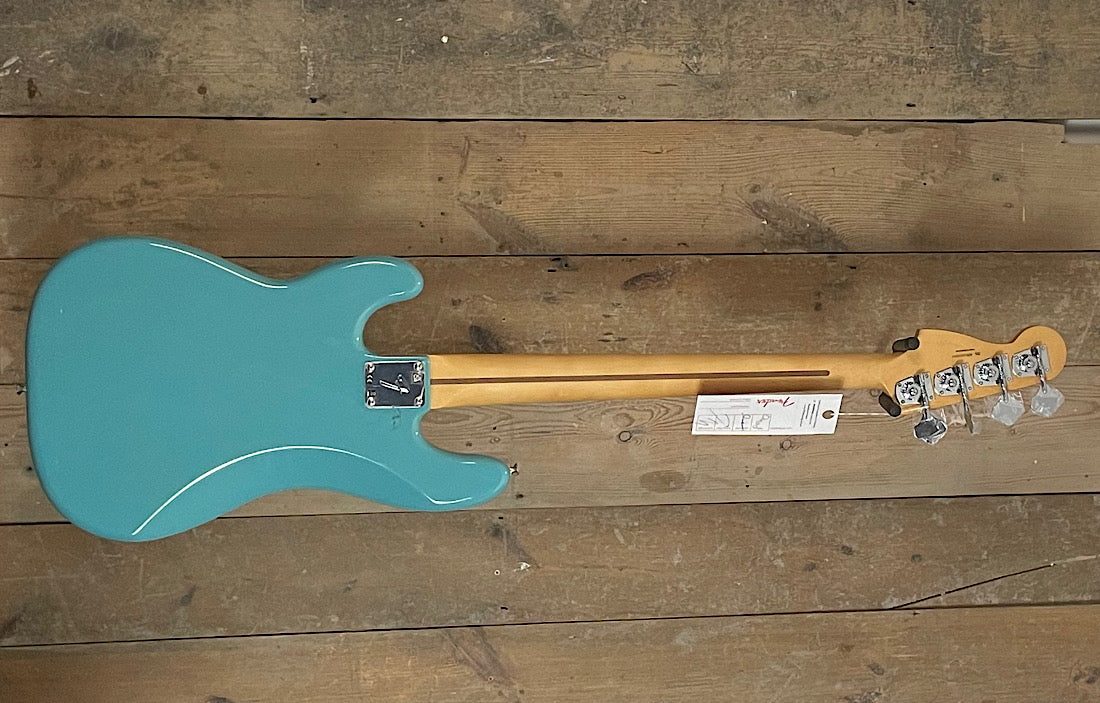 Fender Player II Precision Bass Aquatone Blue