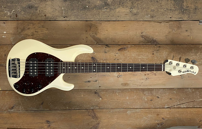 Ernie Ball Music Man StingRay5
