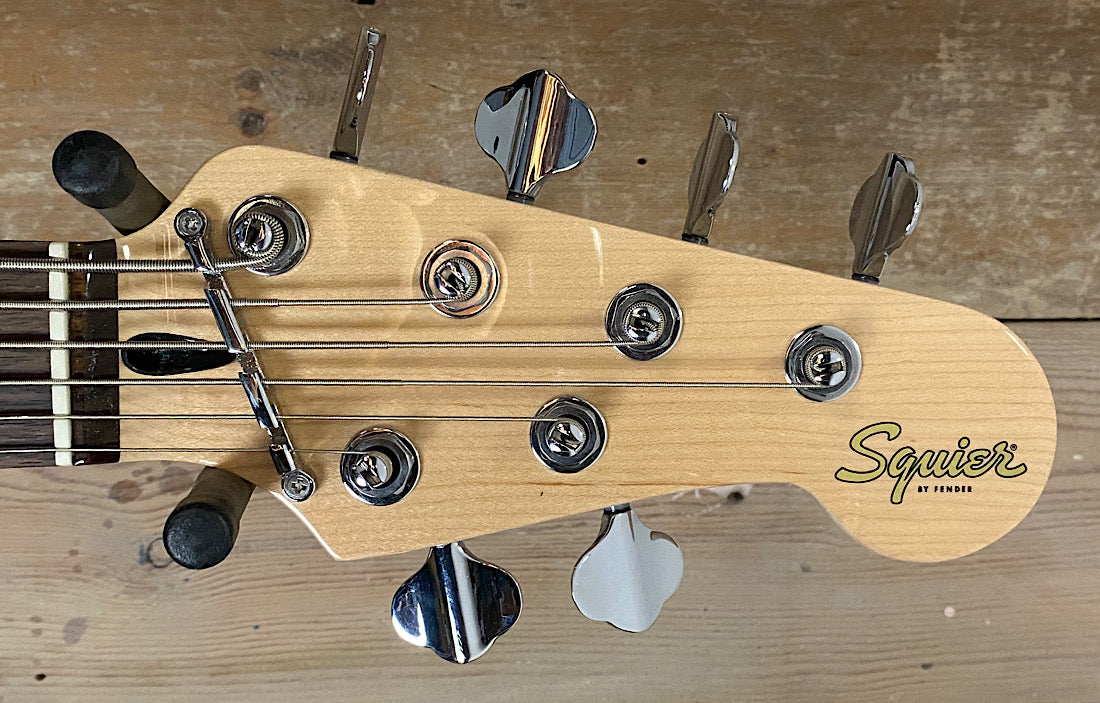 Squier Affinity VI (Pre Owned)