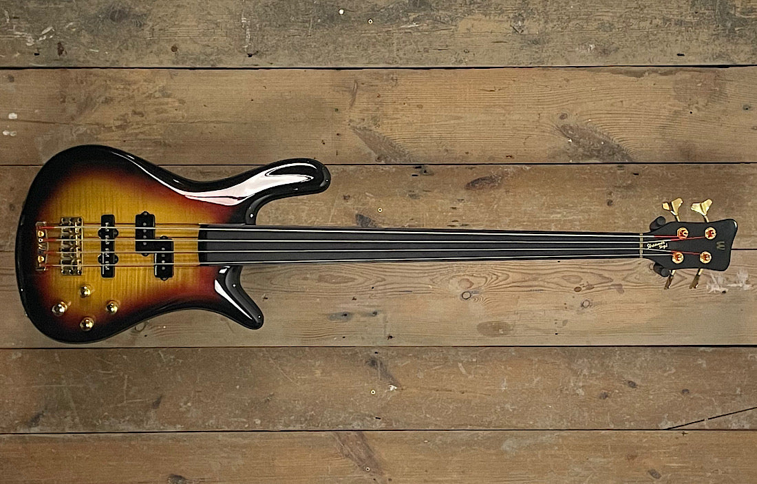 Warwick Streamer Stage 1 Fretless