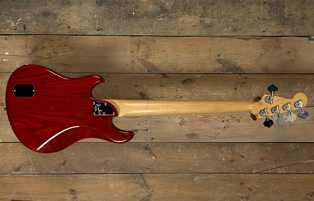 Fender Dimension V