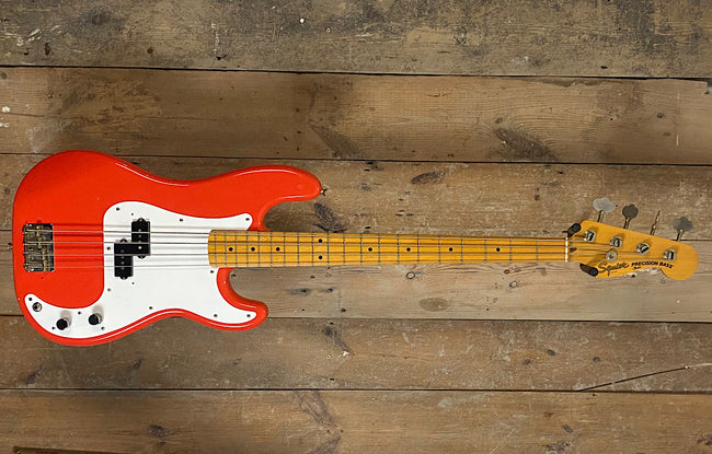 Squier PB-57 JV Precision Bass Fiesta Red